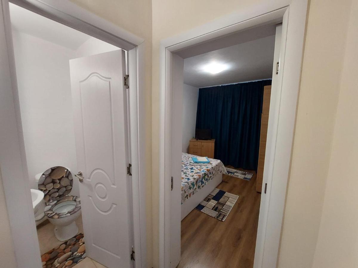 エフォリエ・ノルドApartament Mriアパートメント エクステリア 写真